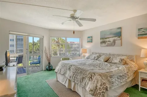 1300 N Portofino Drive Sarasota FL 34242