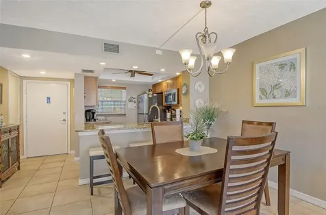 1300 N Portofino Drive Sarasota FL 34242