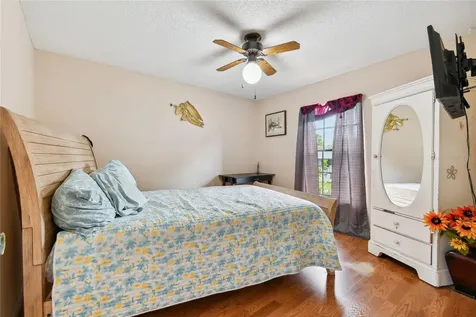 1134 Pine Oaks Court Apopka FL 32712