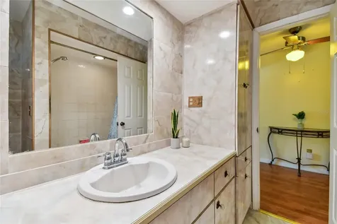 1134 Pine Oaks Court Apopka FL 32712