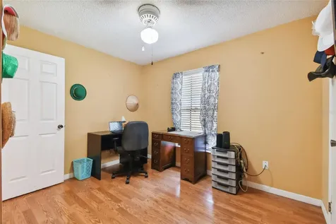 1134 Pine Oaks Court Apopka FL 32712