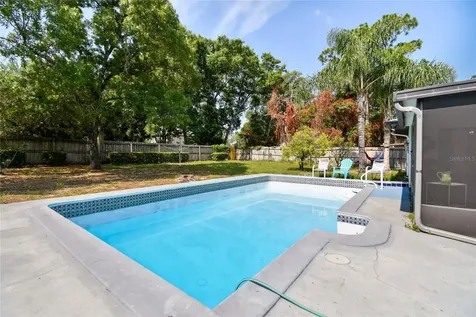 1134 Pine Oaks Court Apopka FL 32712