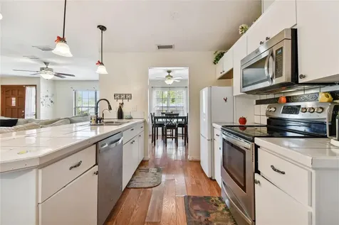 1134 Pine Oaks Court Apopka FL 32712