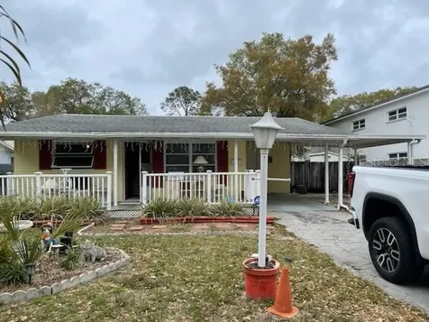 121 42nd Avenue N St Petersburg FL 33703