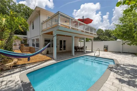 1026 47th Avenue N St Petersburg FL 33703