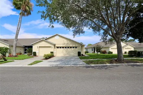 133 Club Villas Lane Kissimmee FL 34744