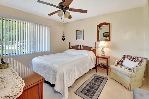 890 Glasgow Avenue Deltona FL 32738