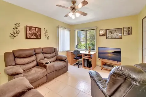 890 Glasgow Avenue Deltona FL 32738