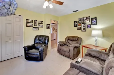 890 Glasgow Avenue Deltona FL 32738
