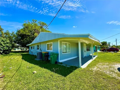 2024 Massachusetts Avenue Englewood FL 34224