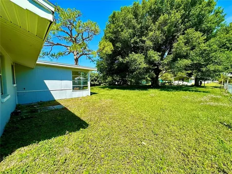 2024 Massachusetts Avenue Englewood FL 34224