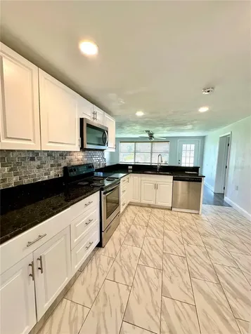 2024 Massachusetts Avenue Englewood FL 34224