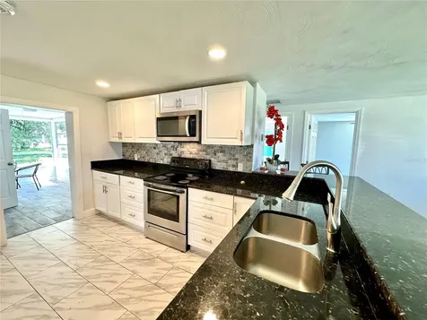 2024 Massachusetts Avenue Englewood FL 34224
