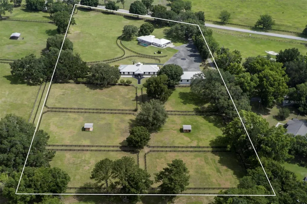 7300 W Highway 329 Reddick FL 32686