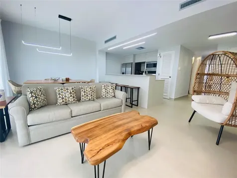 Las Casitas Village 1 1 Avenue Conquistador Fajardo PR 00738