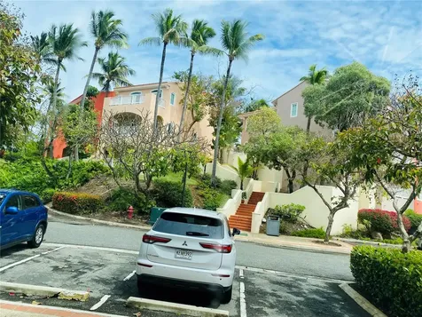 Las Casitas Village 1 1 Avenue Conquistador Fajardo PR 00738