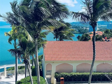 Las Casitas Village 1 1 Avenue Conquistador Fajardo PR 00738