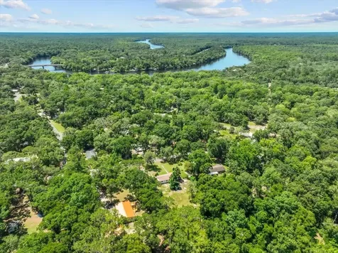 7950 Stephen Foster Avenue Fanning Springs FL 32693