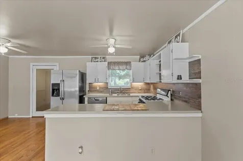 7950 Stephen Foster Avenue Fanning Springs FL 32693
