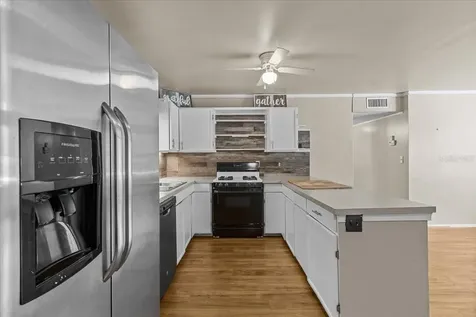 7950 Stephen Foster Avenue Fanning Springs FL 32693