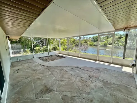 3637 Mineola Drive Sarasota FL 34239