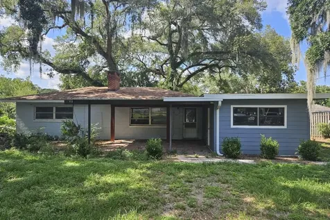 1804 Harcourt Drive Leesburg FL 34748