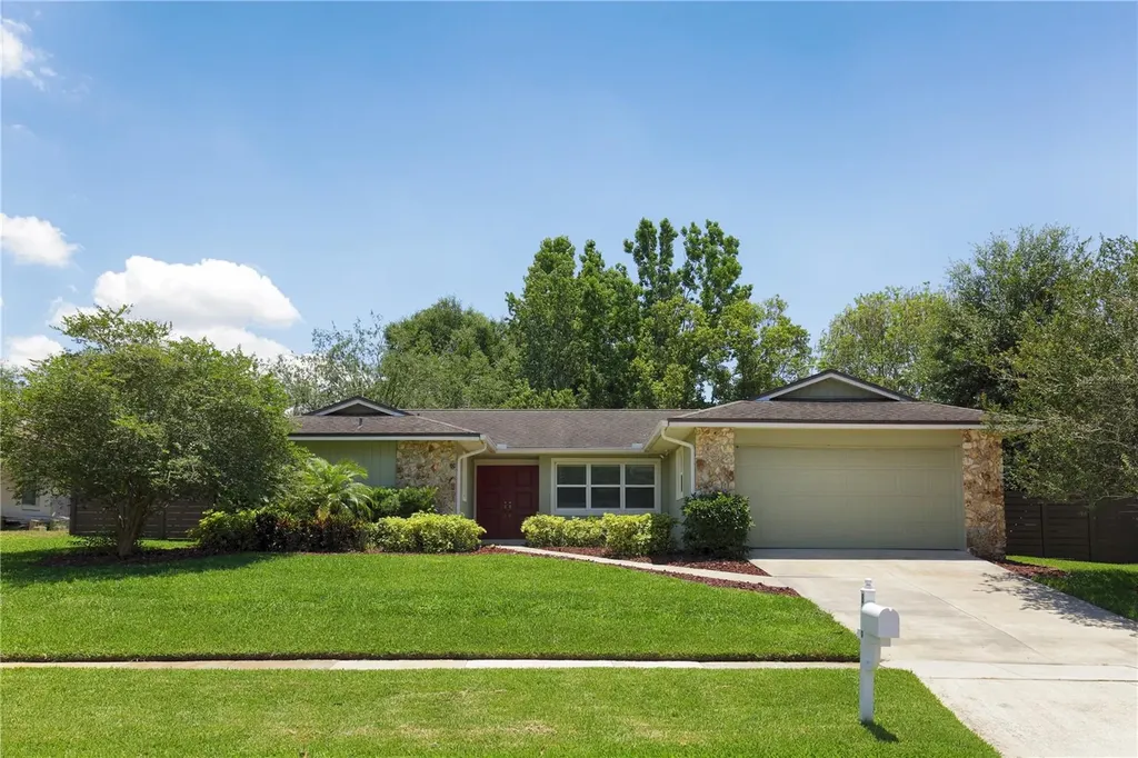 8156 Caraway Drive Orlando FL 32819