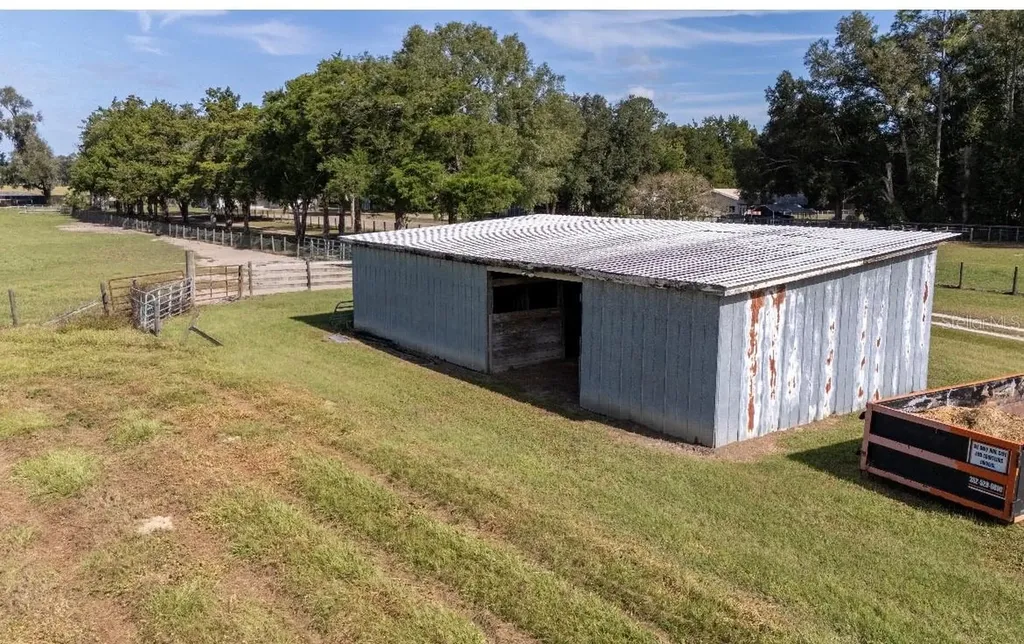 1801 NE 77th Street Ocala FL 34479