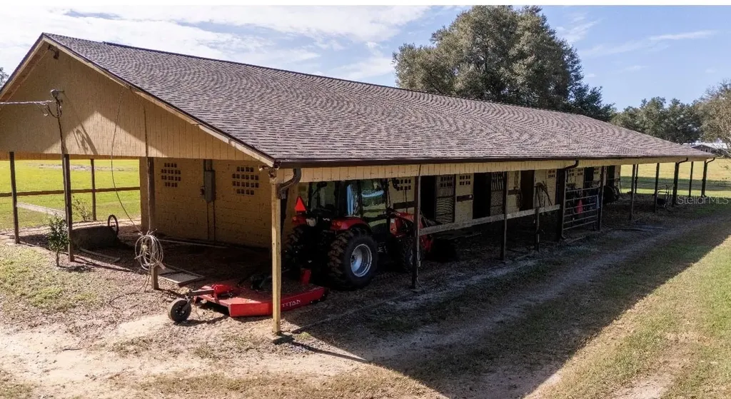 1801 NE 77th Street Ocala FL 34479