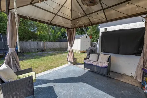 4035 8th Street N St Petersburg FL 33703