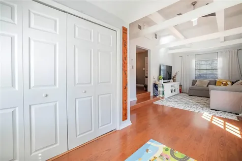 4035 8th Street N St Petersburg FL 33703