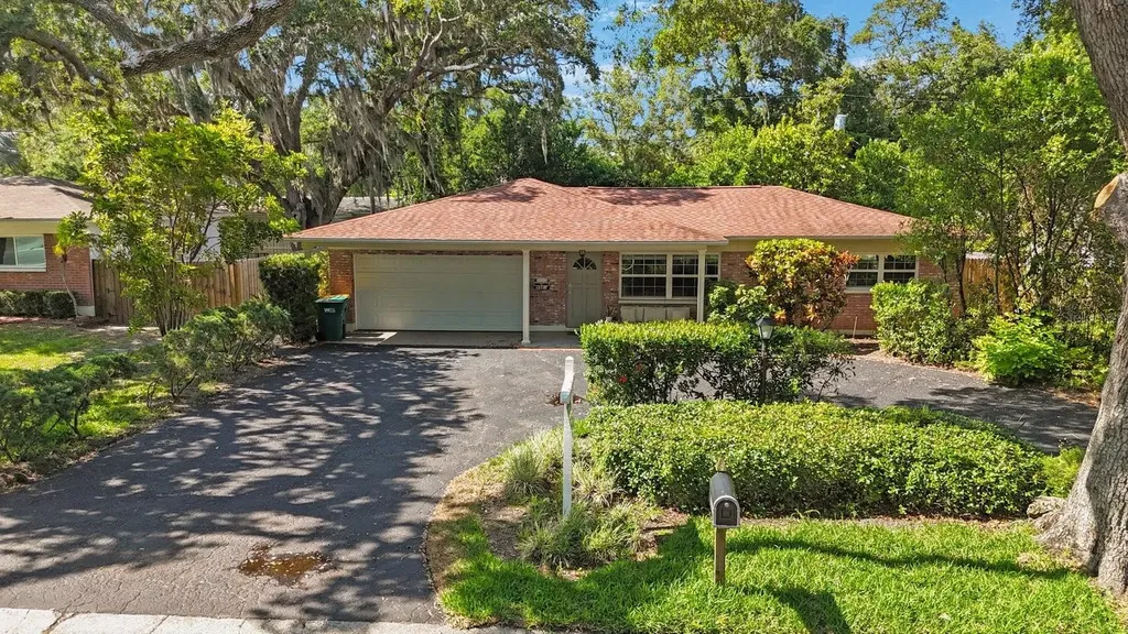 9981 55th Avenue N St Petersburg FL 33708