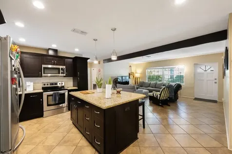 9981 55th Avenue N St Petersburg FL 33708
