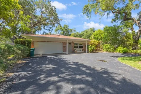 9981 55th Avenue N St Petersburg FL 33708