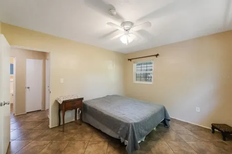 9981 55th Avenue N St Petersburg FL 33708