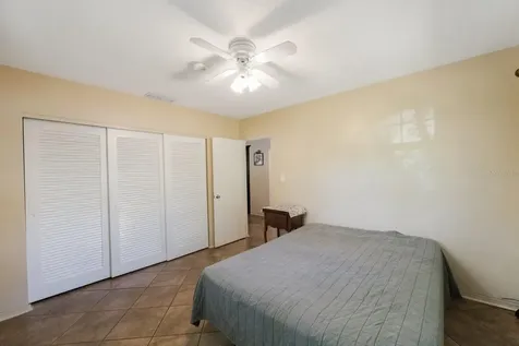 9981 55th Avenue N St Petersburg FL 33708
