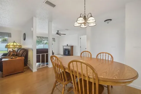 1013 64th Street W Bradenton FL 34209