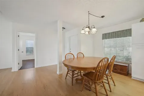 1013 64th Street W Bradenton FL 34209