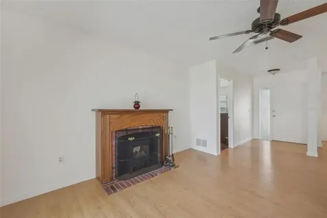 1013 64th Street W Bradenton FL 34209