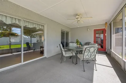 1013 64th Street W Bradenton FL 34209