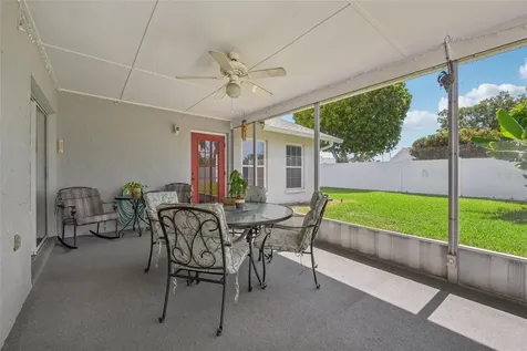 1013 64th Street W Bradenton FL 34209