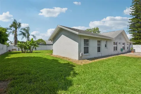 1013 64th Street W Bradenton FL 34209