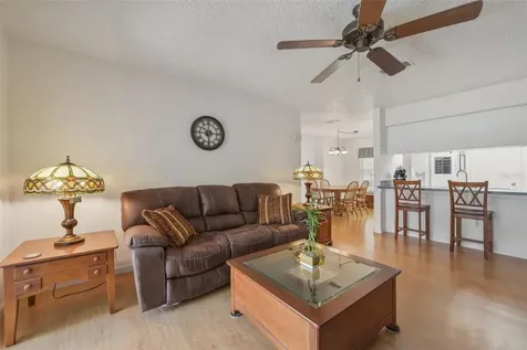 1013 64th Street W Bradenton FL 34209