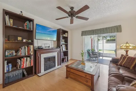 1013 64th Street W Bradenton FL 34209