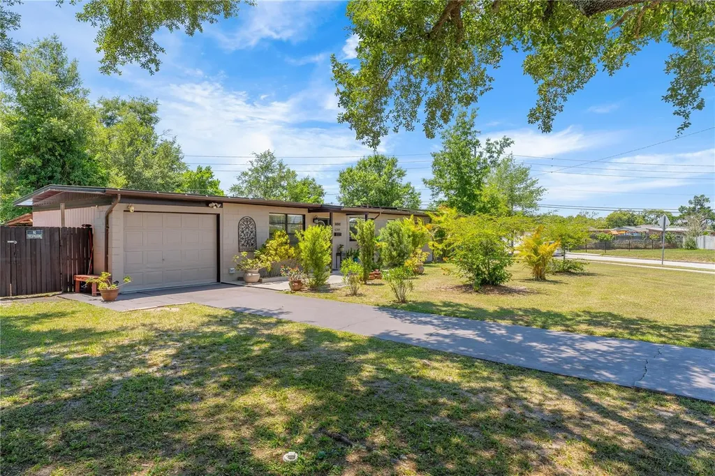6300 Shenandoah Way Orlando FL 32807