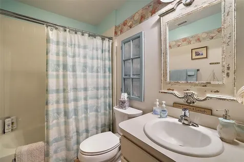 5059 China Sea Drive Tavares FL 32778