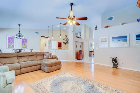1204 Laurie Sue Court Brandon FL 33511