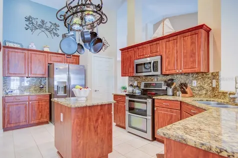 1204 Laurie Sue Court Brandon FL 33511