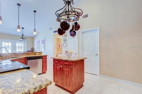 1204 Laurie Sue Court Brandon FL 33511