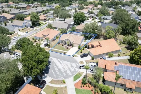 1204 Laurie Sue Court Brandon FL 33511